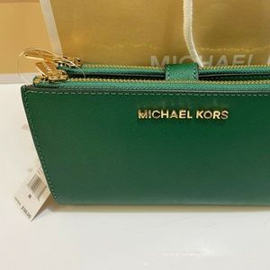 Michael Kors, Green, Double Zip, Wristlet ,Wallet